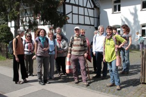 Es wird auch wieder eine Wanderung auf dem Kräuterpfad zwischen Nettersheim und Bad Münstereifel angeboten. Bild: Michael Thalken/Eifeler Presse Agentur/epa