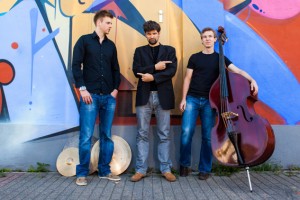 Das Stephan Becker Trio gastiert am Freitag im Kulturraum Kall unter dem Dach der Energie Nordeifel. Bild: Becker Trio
