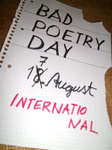 Einsendungen zum „Bad Poetry Day“ sollen im Hellenthaler Kunsthaus „fLuxus 13“ veröffentlicht werden. Foto: Helga Lüttgen