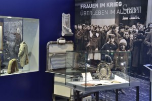 Blick in die Ausstellung „Kriegserleben im Rheinland“ Bild: Hans-Theo Gerhards/LVR