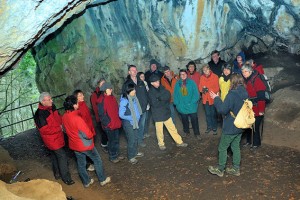 Einen ganzheitlichen Blick auf die Kakushöhle vermittelt Referentin Dr. Anne Katharina Zschocke. Bild: NABU