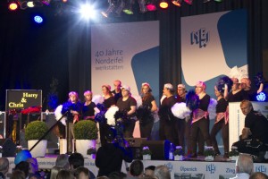 Die Nordeifel-Werkstätten Tanzgruppe „NEW-Dancers“ sorgten für eine peppige Showeinlage. Bild: Tameer Gunnar Eden/Eifeler Presse Agentur/epa