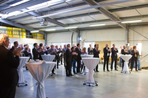 Zahlreiche Unternehmer aus dem gesamten Kreisgebiet kamen zum „viertelvoracht“ im NEW-Standort Zingsheim. Bild: Tameer Gunnar Eden/Eifeler Presse Agentur/epa