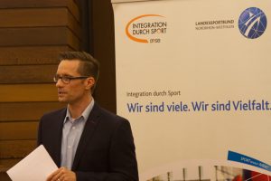 Markus Strauch ist Geschäftsführer des Kreissportbundes Euskirchen und Ansprechpartner für Vereine. Bild: Tameer Gunnar Eden/Eifeler Presse Agentur/epa