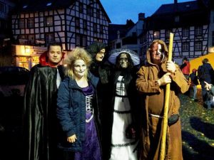 In Monschau sind zu Halloween die Geister los. Foto: Monschau Touristik