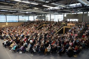 Mit 1500 Zuhöreren war das Eventum in Wittlich wieder einmal ausverkauft. Bild: Harald Tittel/ELF