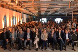 Das Publikum in der neuen Halle von Gerolstein Brunnen war restlos begeistert. Bild: Harald Tittel/ELF