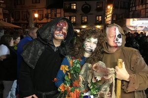 Nichts für schwache Nerven und kleine Kinder: In Monschau sind an Halloween wieder die Geister los. Bild: Monschau Touristik