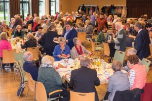 Die Caritas Eifel bedankte sich bei 100 Ehrenamtlichen. Bild: Arndt Krömer
