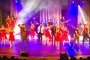 Die großen Emotionen des Musicals brachten Sänger, Tänzer und Musiker mit der „Broadway Experience“ nach Euskirchen. Bild: Tameer Gunnar Eden/Eifeler Presse Agentur/epa