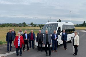 Mit dem Kleinbus werden gleich 13 neue Haltestellen erschlossen. Bild: Wolfgang Andres/Kreis Euskirchen 