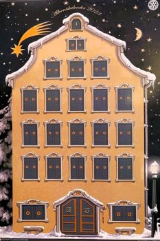 Die Motive des Kalenders gestaltete die in der Region lebende Künstlerin Gabriele Latzke. Foto: Rotary Club Euskirchen
