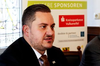 Dr Johannes Zierden setzt das Lebenswerk seines Vaters weiter fort. Bild: MIchael Thalken/Eifeler Presse Agentur/epa