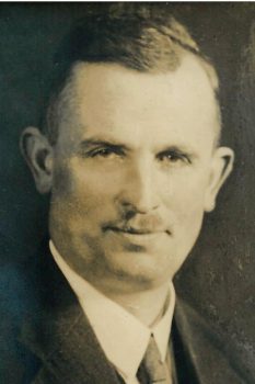 Michael Melder gründetet vor 100 Jahren die Firma Melder, die sich um die Lebensmittelversorgung in Bad Münstereifel kümmerte. Bild: Nücken