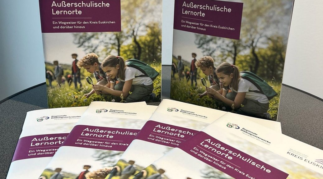 Die Broschüre „Außerschulische Lernorte“ möchte Entscheidungsgrundlage für Ausflüge von Kitas und Schule sein. Bild: Kreis Euskirchen