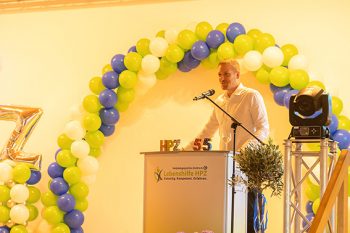 Bedarfe von Menschen mit Behinderung durch professionelle Strukturen ausfüllen, das habe sich die Lebenshilfe HPZ zur Aufgabe gemacht, betonte Landrat Markus Ramers. Bild: Tameer Gunnar Eden/Eifeler Presse Agentur/epa