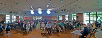 Rund 400 Gästen erlebten einen unterhaltsamen Abend mit kräftiger Finanzspritze. 2025 hat die KSK gemeinnützige Projekte mit mehr als 720.000 Euro unterstützt. Bild: Tameer Gunnar Eden/Eifeler Presse Agentur/epa