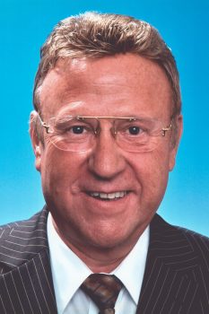 Hans Kaiser war von 1999 bis 2007 Bürgermeister der gemeinde Kall. Jetzt ist er im Alter von 86 Jahren verstorben. Bild: Gemeinde Kall
