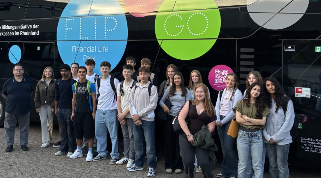 Die Schülerinnen und Schüler der Marienschule in Euskirchen waren begeistert von dem innovativen Lernprojekt. Bild: Marienschule