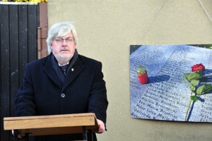 Der aus Hausweiler strammende Autor Heinz A. Höver liest in Gemünd. Bild: Eifeler Bündnis gegen Rechts