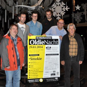 Willi Greuel (rechts) und Arnold Tilz (2.v.r.) stellten das Konzertprogramm der Oldienacht jetzt der Presse vor. Bild: Reiner Züll