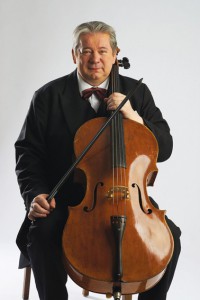 Der bekannte Cellist Thomas Beckmann gibt ein Benefizkonzert in Euskirchen. Bild: Monika König